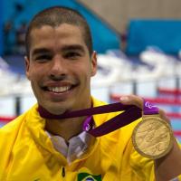 Maior medalhista do país virou atleta após assistir às Paraolimpíadas na TV