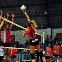 Equipe de vôlei feminino vence mais uma pela APV