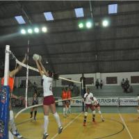 Equipe de vôlei feminino encerra primeiro turno com vitória