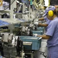 Produção industrial tem queda de 9,8% de janeiro a maio