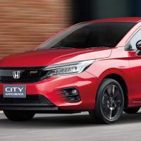 Novo Honda City hatchback tem desempenho razoável